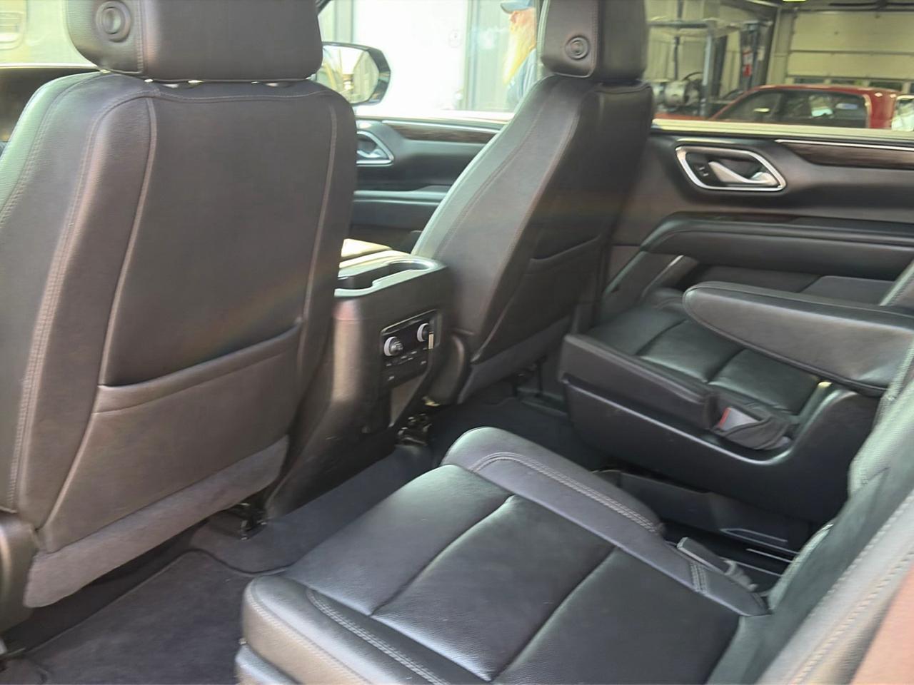 Chevrolet Tahoe 4WD 4dr LT 2022
