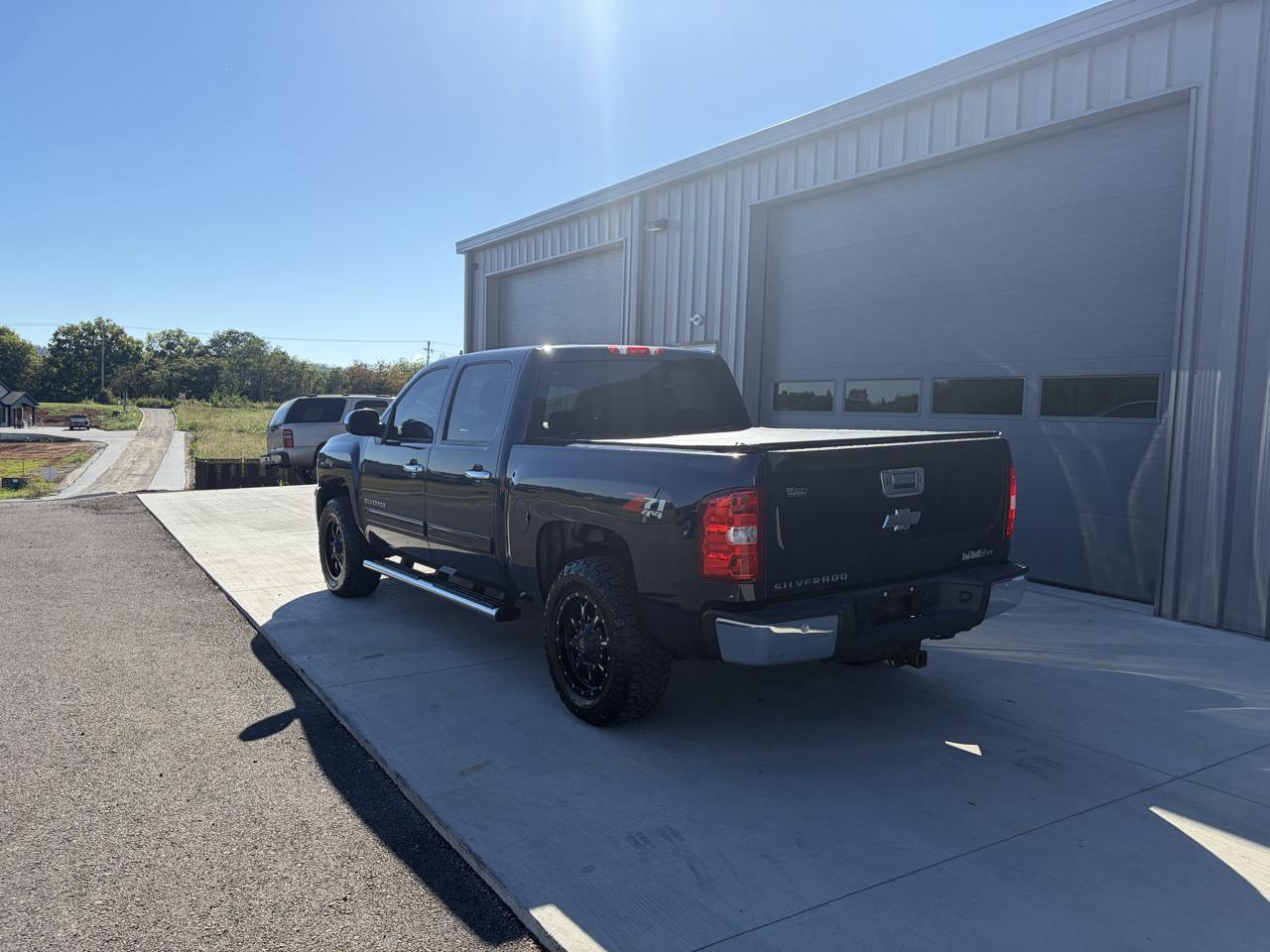 Chevrolet Silverado 1500 4WD Crew Cab 143.5" LT 2012