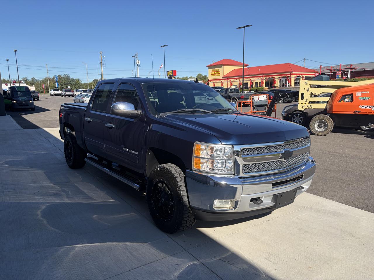 Chevrolet Silverado 1500 4WD Crew Cab 143.5" LT 2012