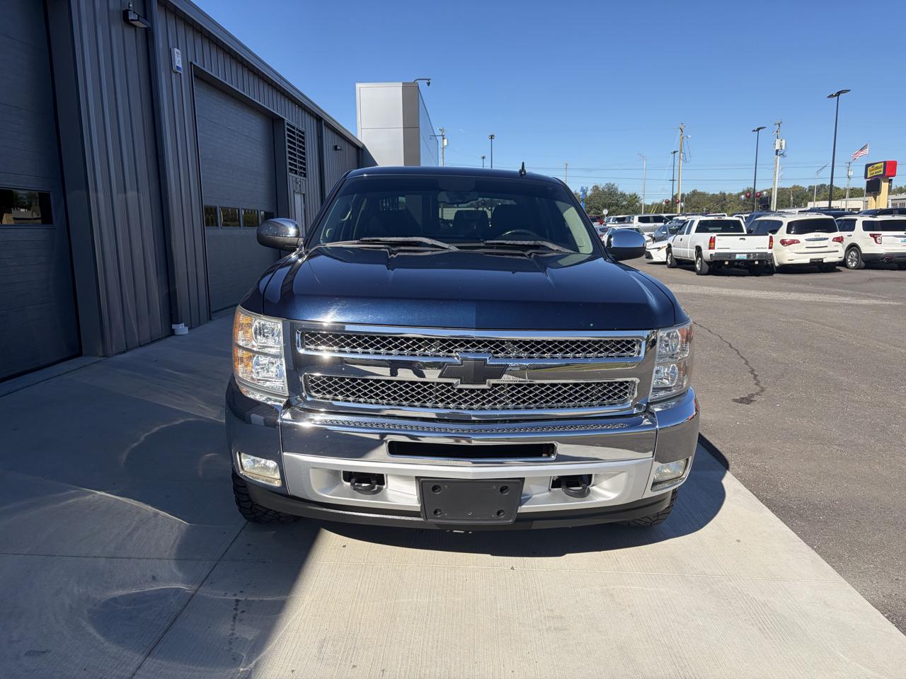 Chevrolet Silverado 1500 4WD Crew Cab 143.5" LT 2012