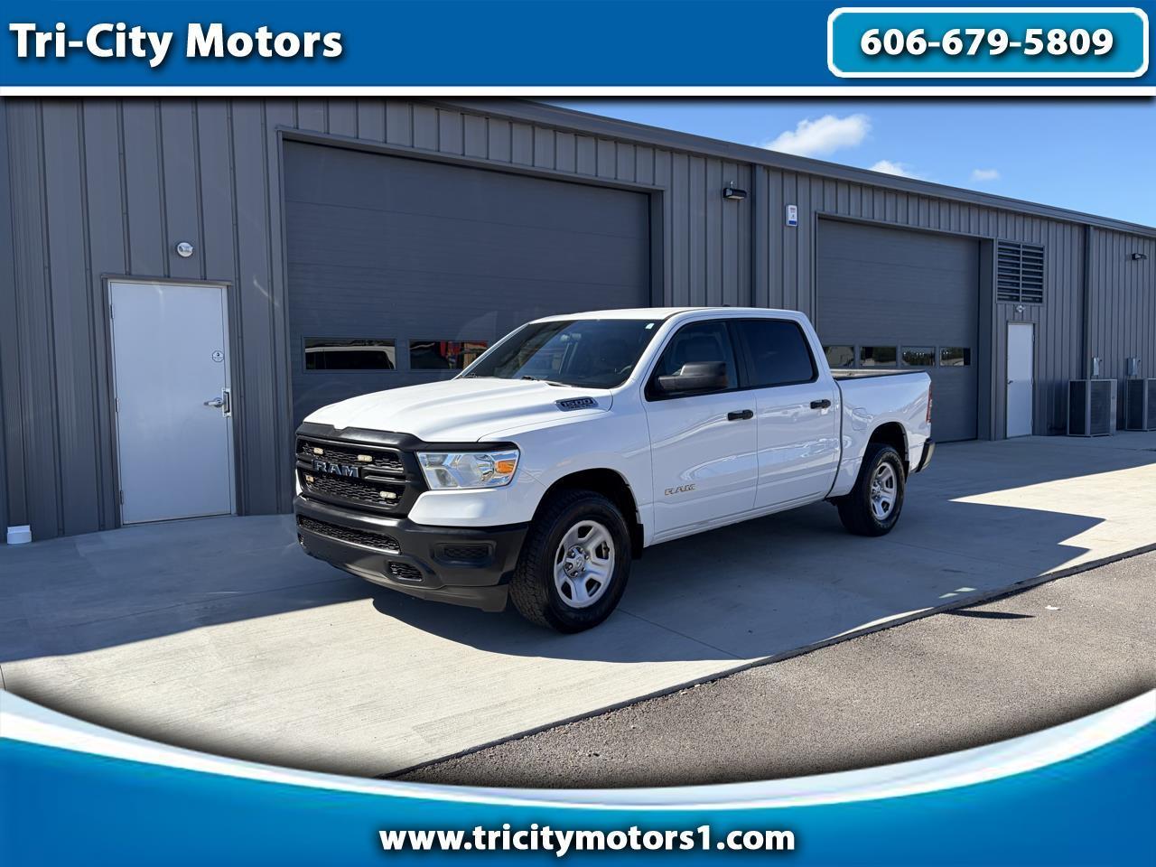RAM 1500 Tradesman 4x4 Crew Cab 5'7" Box 2021