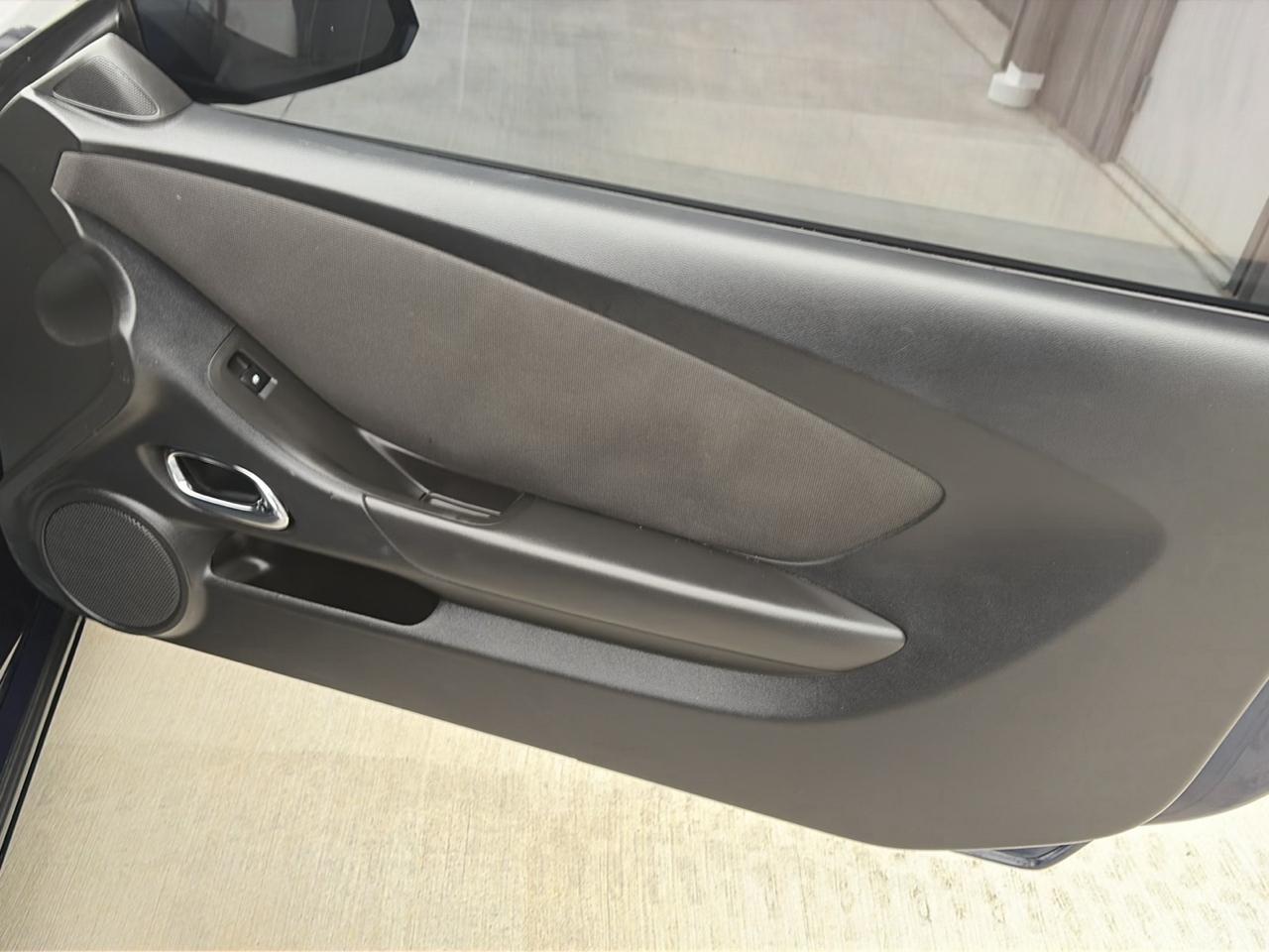 Chevrolet Camaro 2dr Cpe 1LT 2010