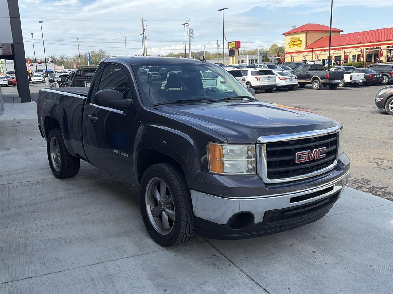 GMC Sierra 1500 2WD Reg Cab 119.0" SLE 2010
