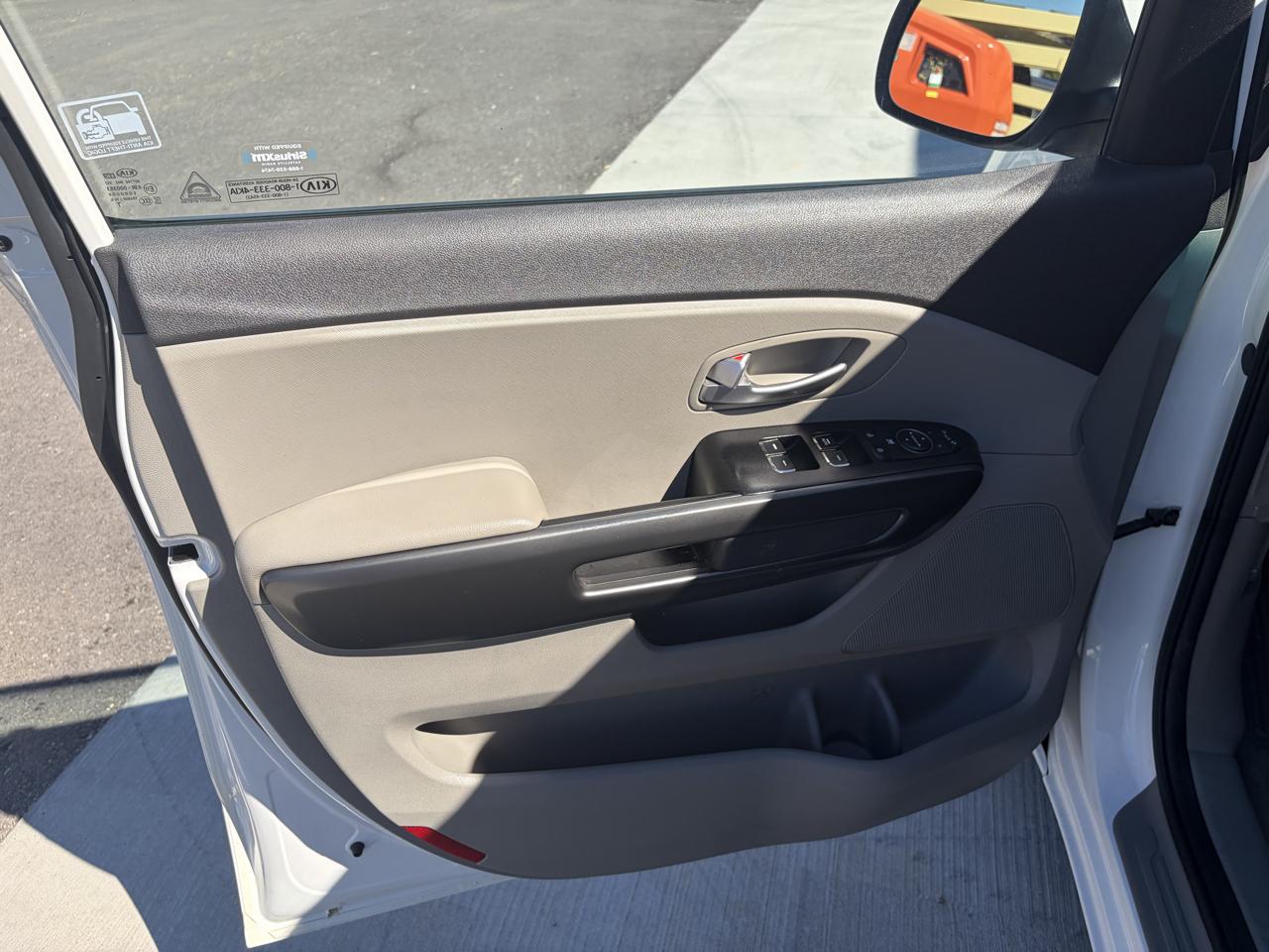 Kia Sedona 4dr Wgn LX 2016