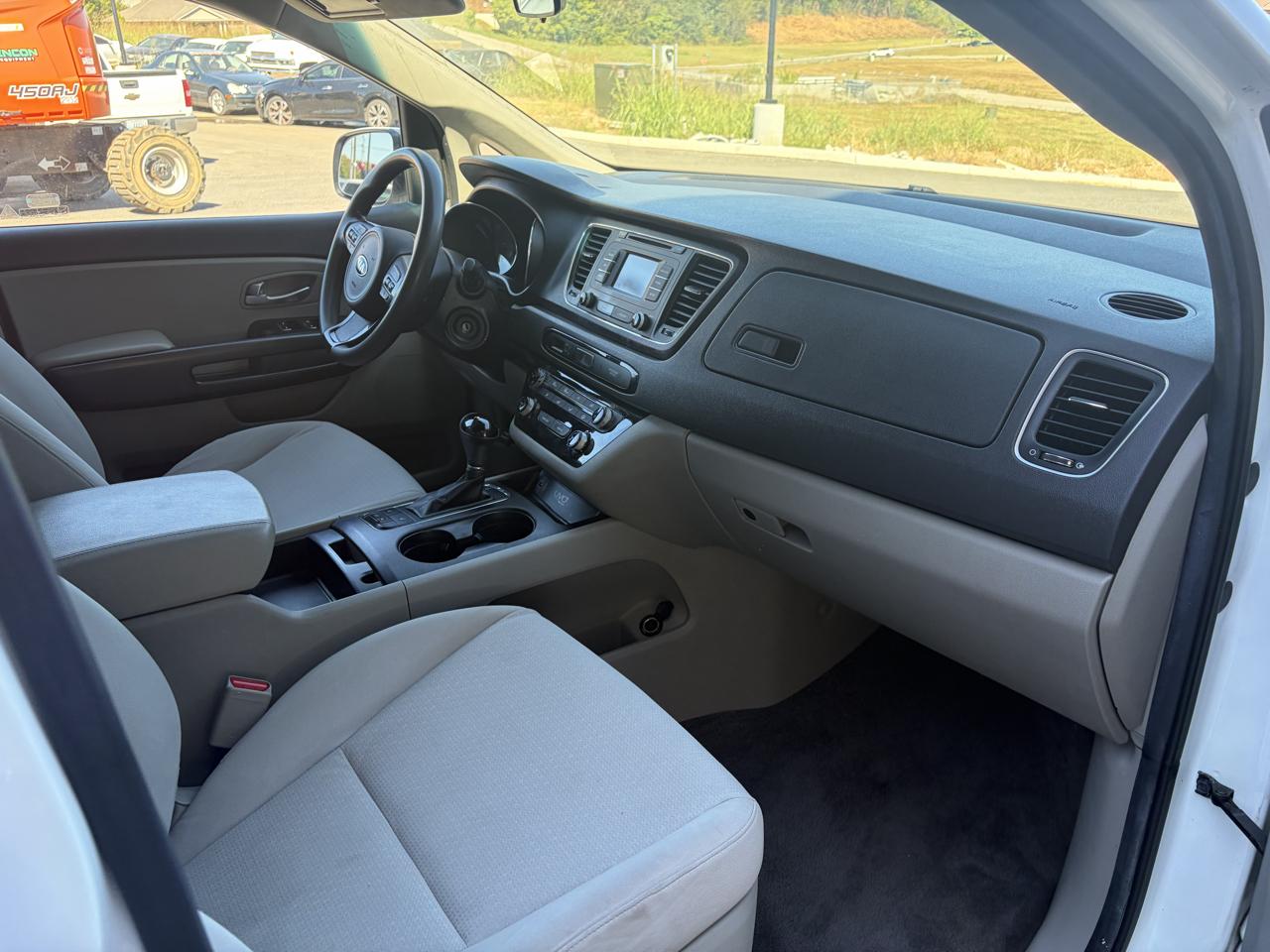 Kia Sedona 4dr Wgn LX 2016