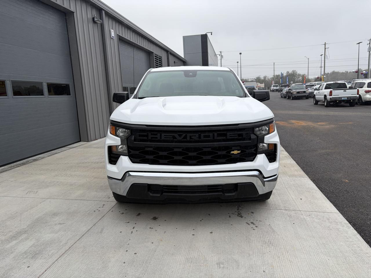 Chevrolet Silverado 1500 2WD Reg Cab 140" Work Truck 2022