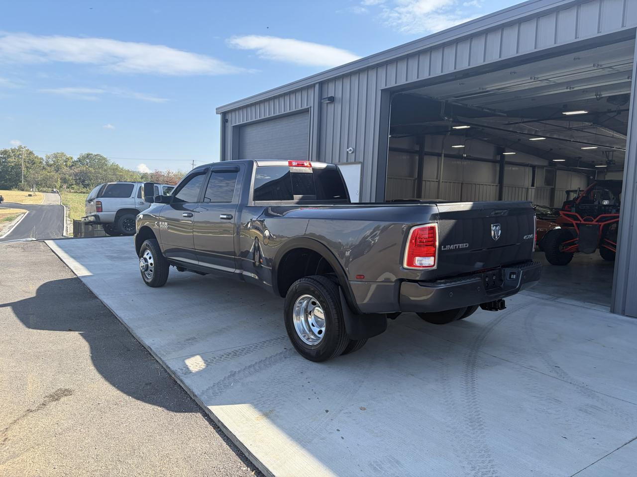 RAM 3500 4WD Crew Cab 169" Longhorn Limited 2014