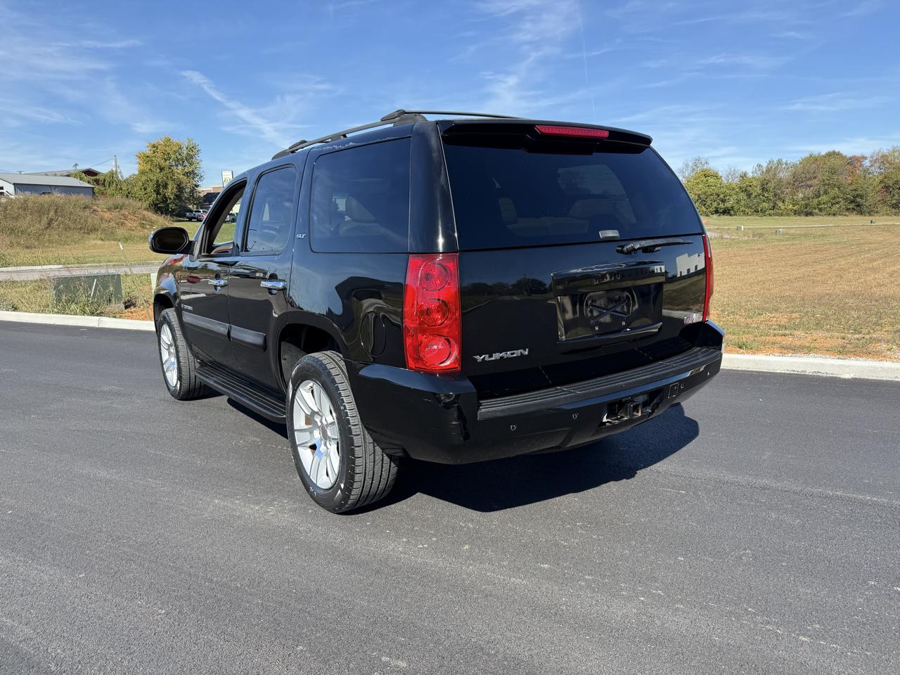 GMC Yukon 4WD 4dr 1500 SLT 2007