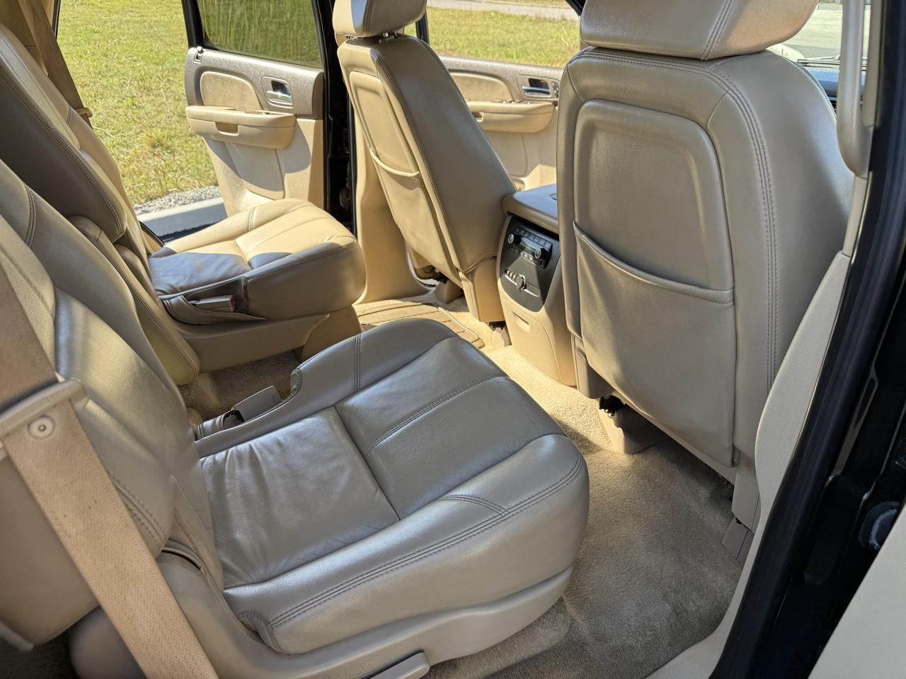 GMC Yukon 4WD 4dr 1500 SLT 2007