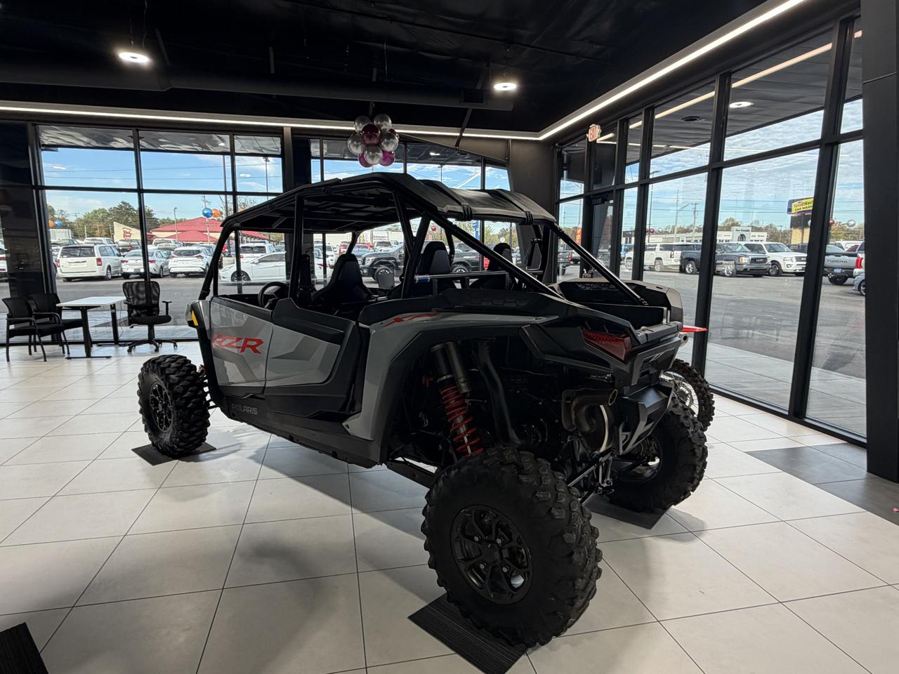 Polaris RZR 1000 XP  2025