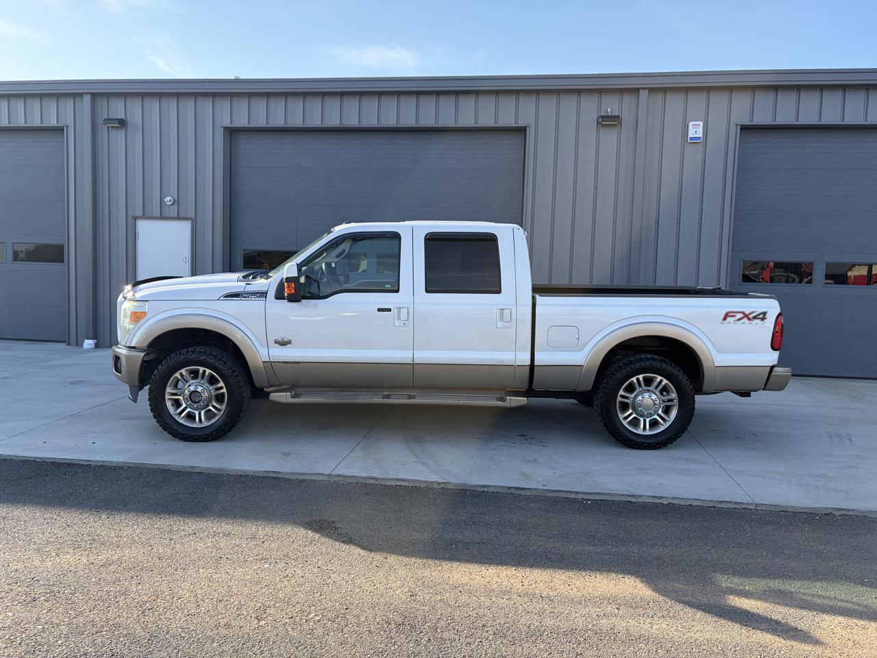 Ford Super Duty F-250 SRW 4WD Crew Cab 156" King Ranch 2012