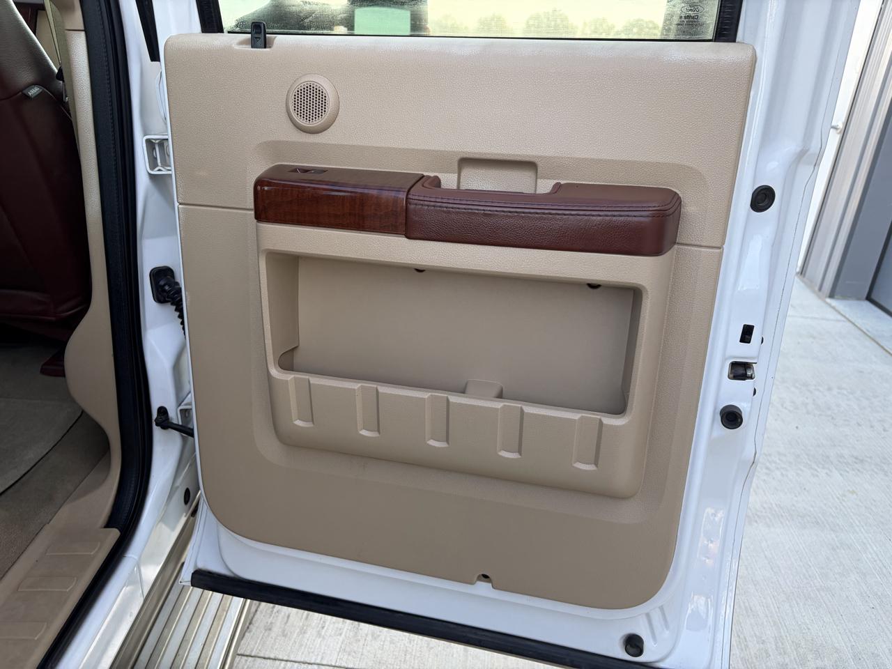 Ford Super Duty F-250 SRW 4WD Crew Cab 156" King Ranch 2012