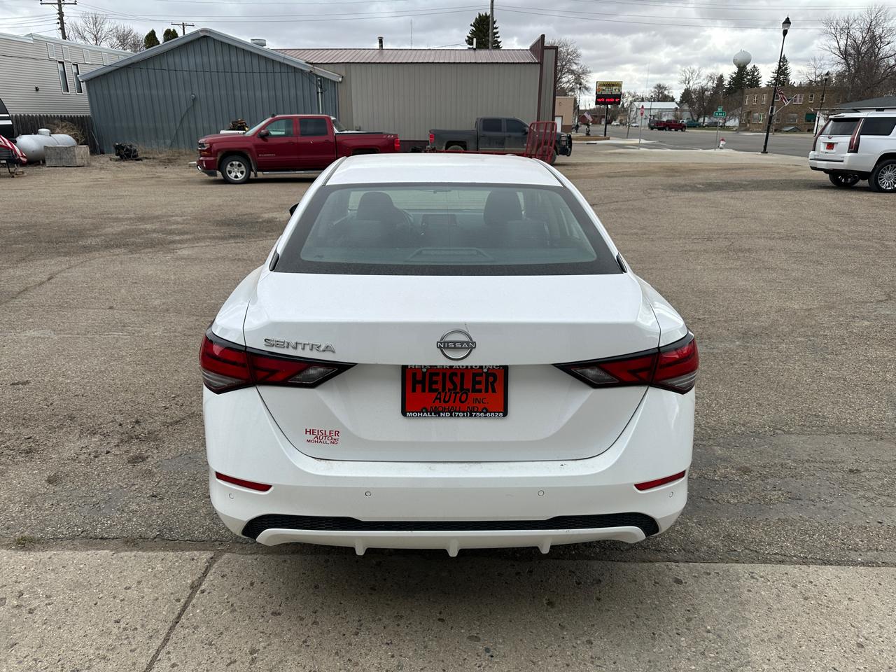 Nissan Sentra S 2024