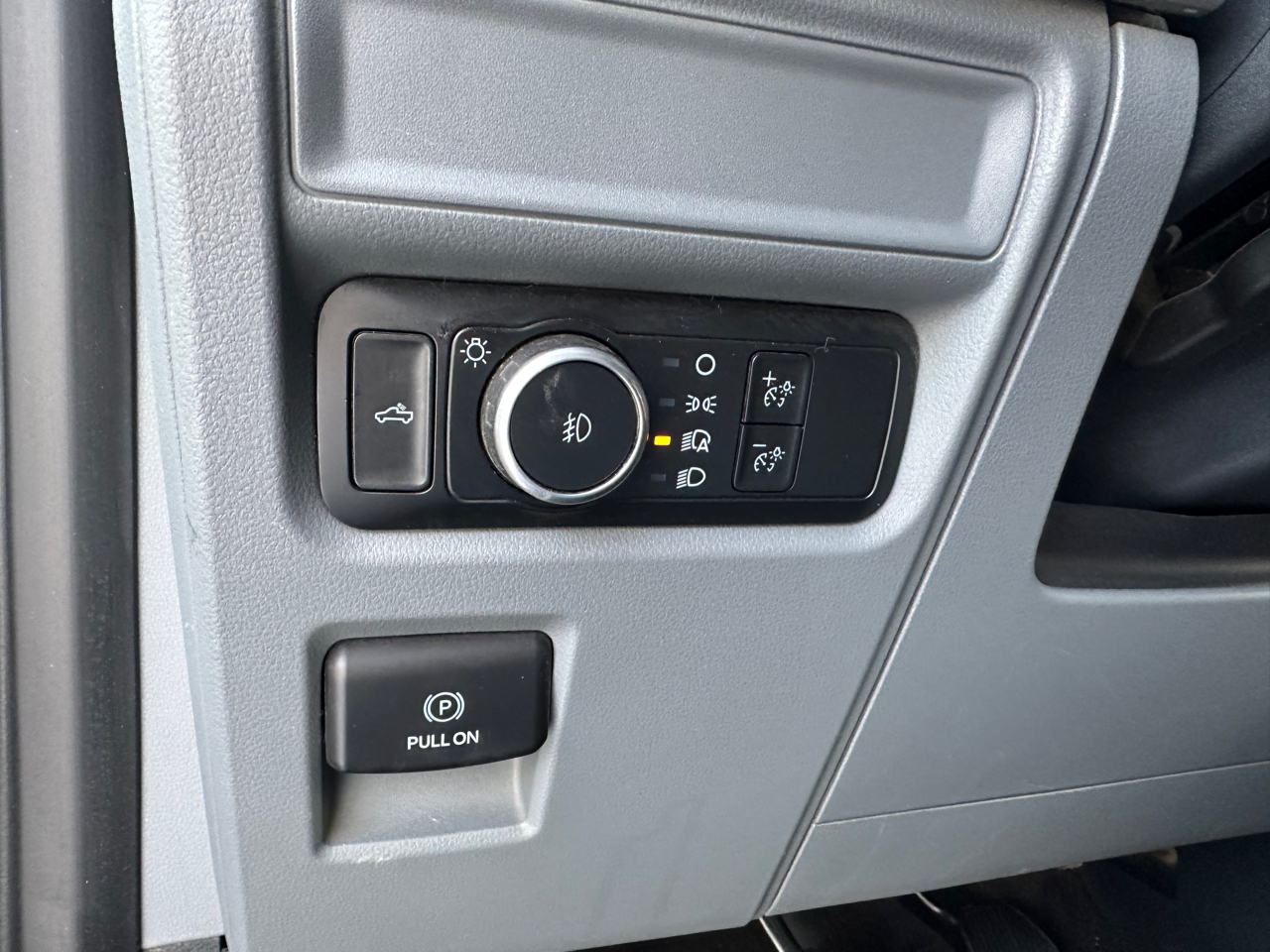 Ford F-150 XLT SuperCrew 5.5-ft. Bed 4WD 2022