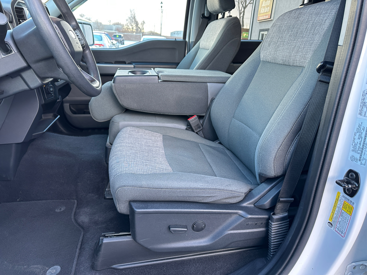 Ford F-150 XLT 4WD SuperCrew 6.5' Box 2023