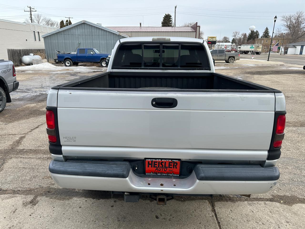 Dodge Ram 2500 Quad Cab 6.5-ft. Bed 4WD 1998
