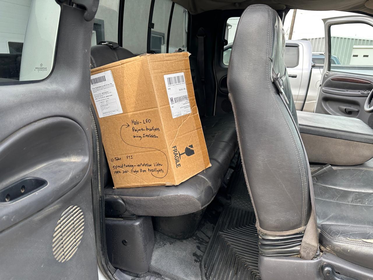 Dodge Ram 2500 Quad Cab 6.5-ft. Bed 4WD 1998