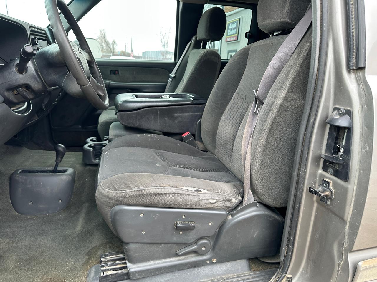 Chevrolet Silverado 2500HD Ext. Cab Long Bed 4WD 2003