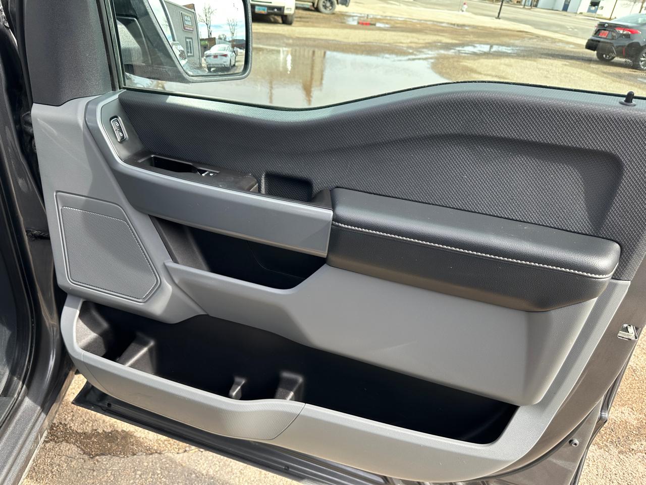 Ford F-150 XLT 4WD SuperCrew 6.5' Box 2023