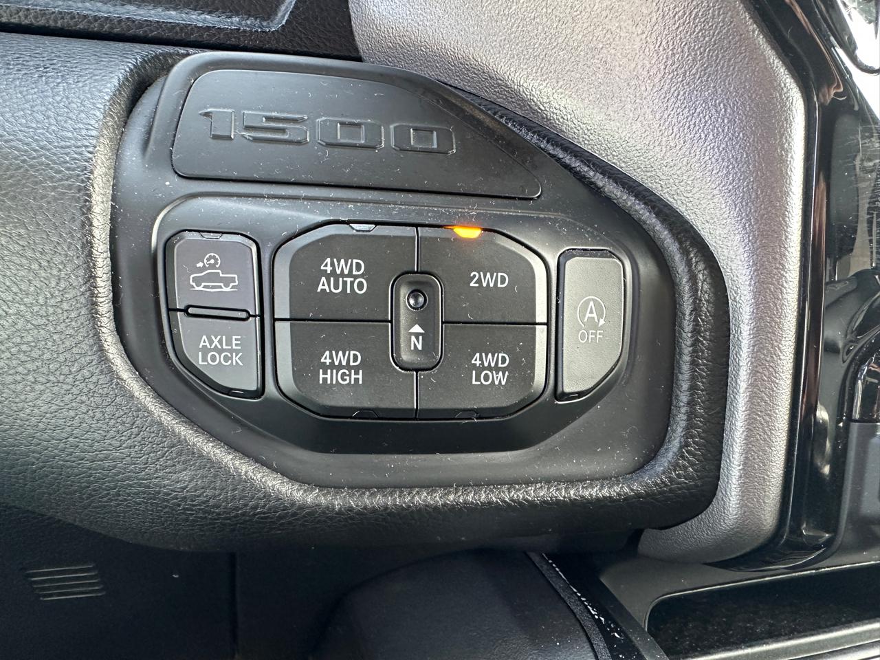 RAM 1500 Rebel Crew Cab 4WD 2023