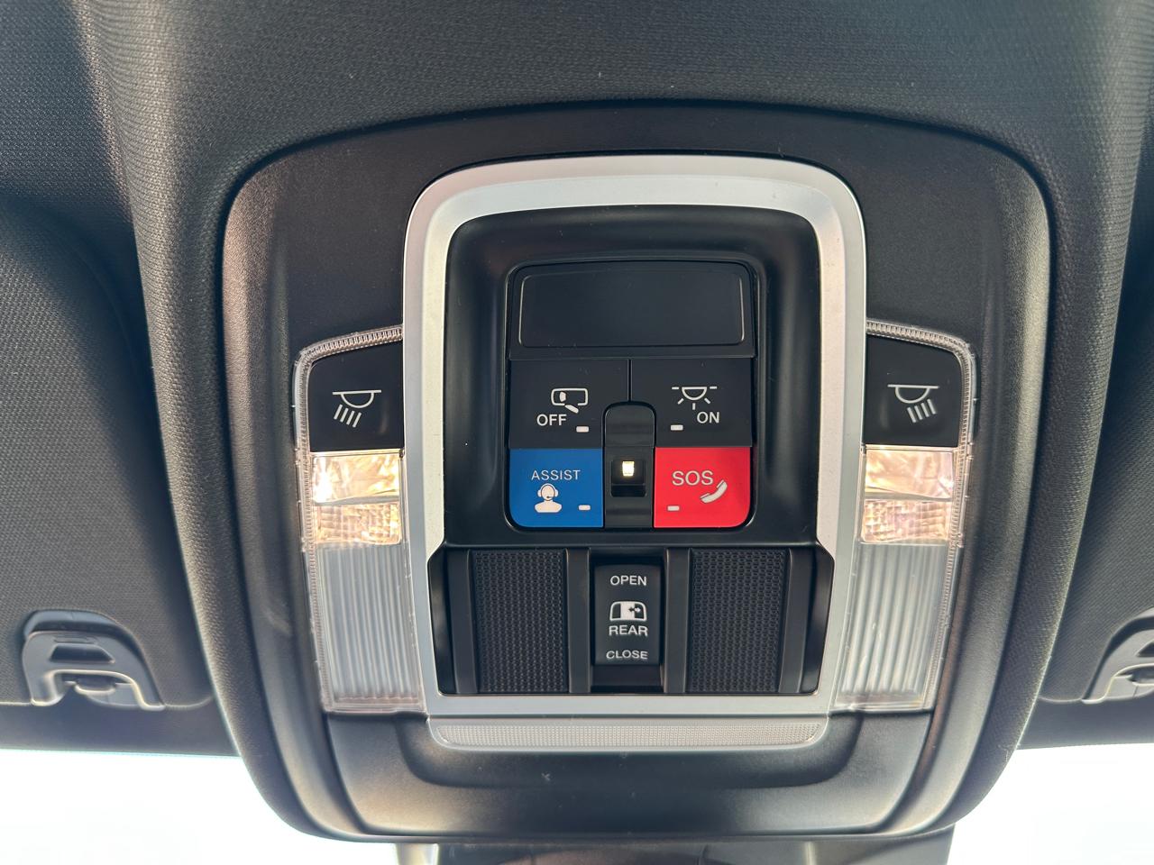 RAM 1500 Rebel Crew Cab 4WD 2023