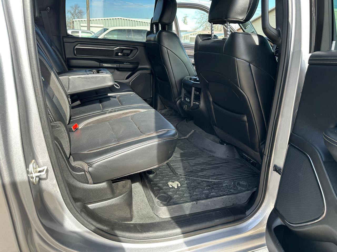 RAM 1500 Rebel Crew Cab 4WD 2023