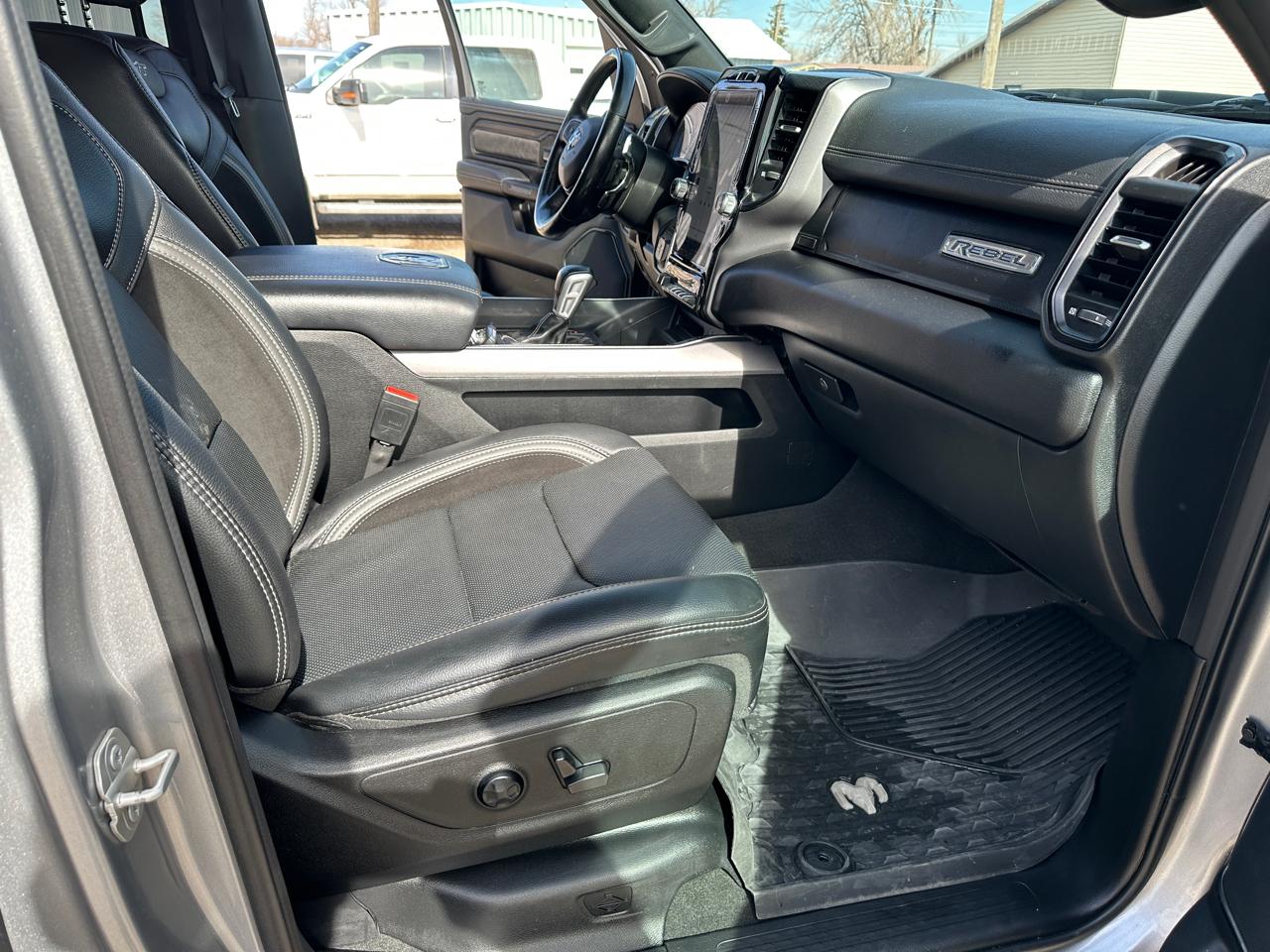 RAM 1500 Rebel Crew Cab 4WD 2023