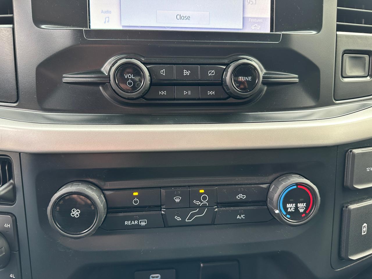 Ford F-150 XLT SuperCrew Short Bed 4WD 2022