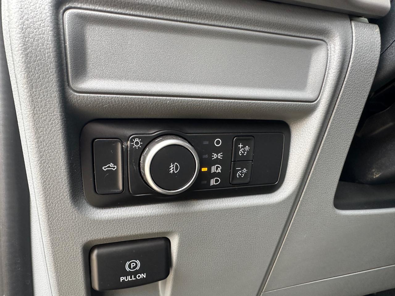 Ford F-150 XLT SuperCrew Short Bed 4WD 2022