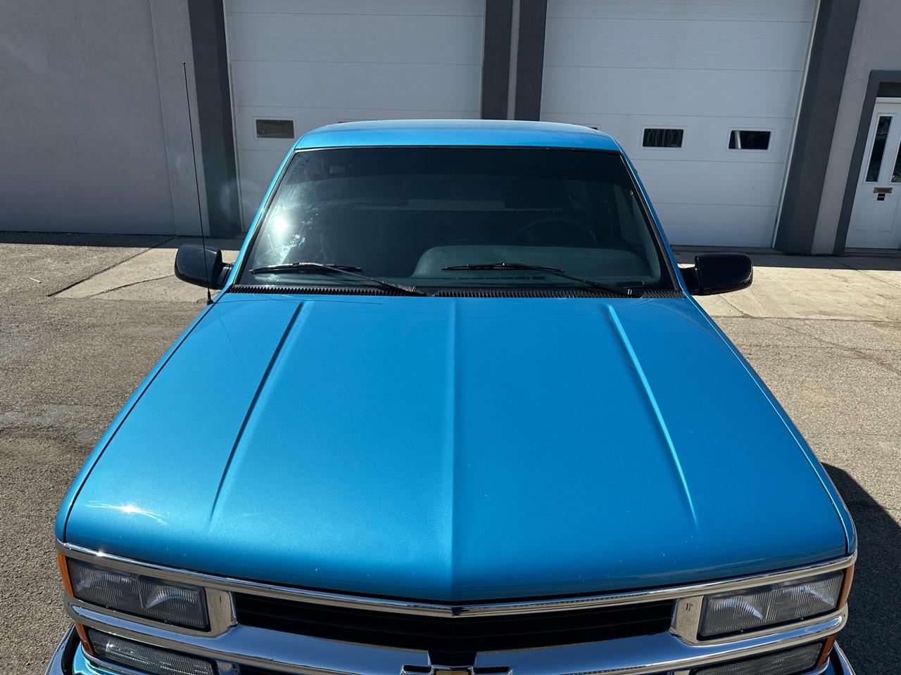 Chevrolet C/K 1500 Reg. Cab 8-ft. Bed 4WD 1995