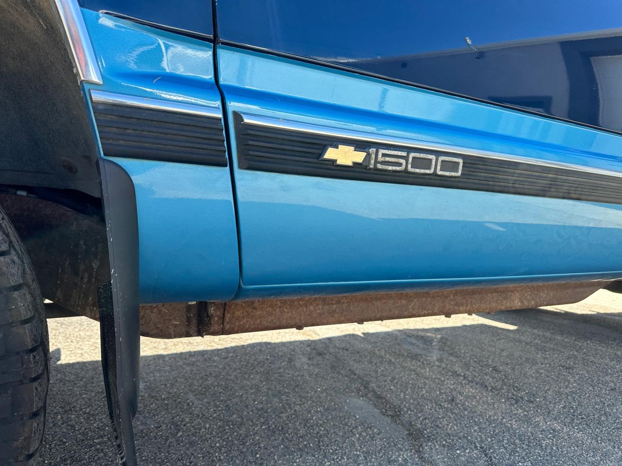 Chevrolet C/K 1500 Reg. Cab 8-ft. Bed 4WD 1995