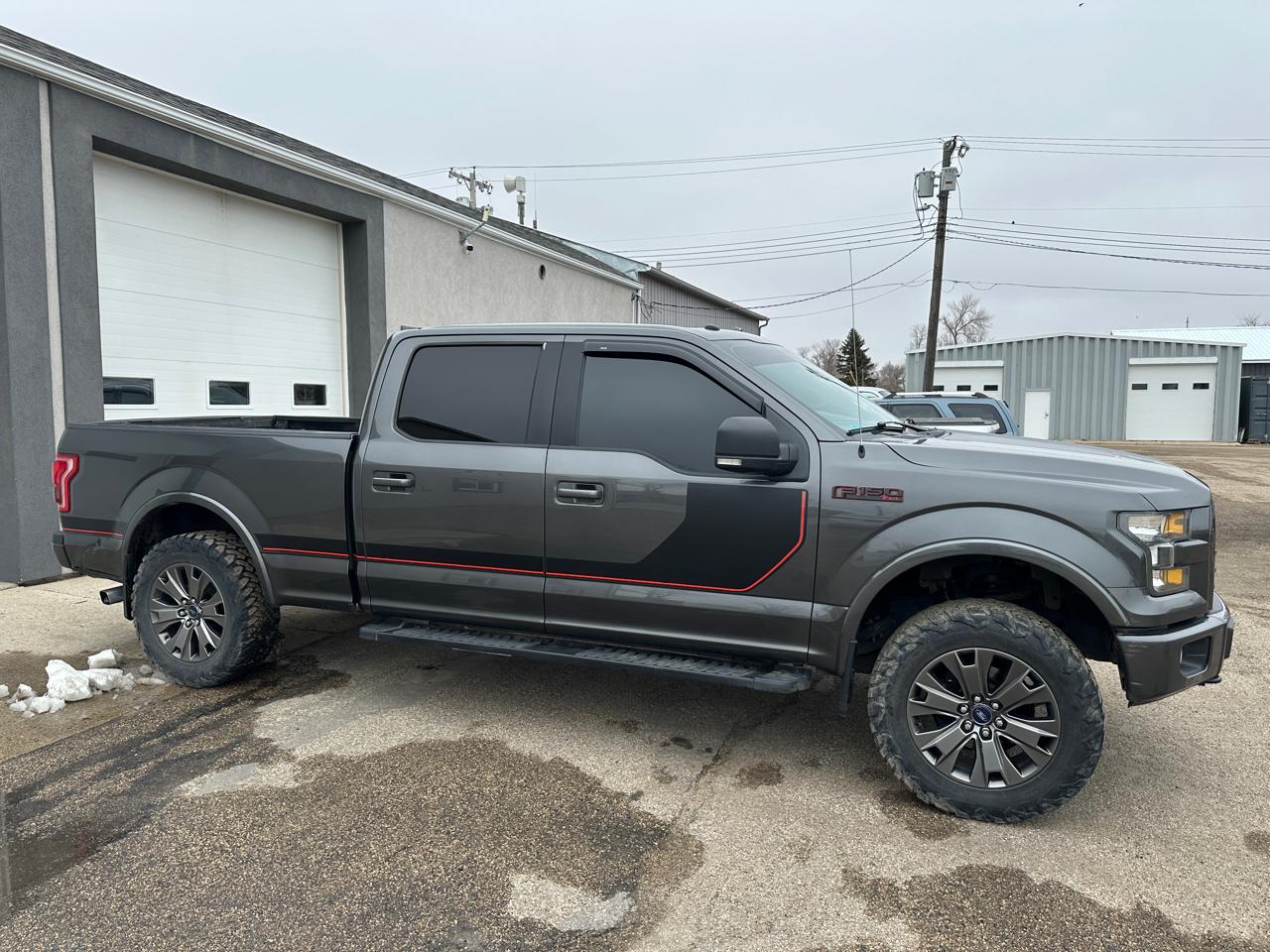 2016 Ford F-150 4WD SuperCrew 157" FX4