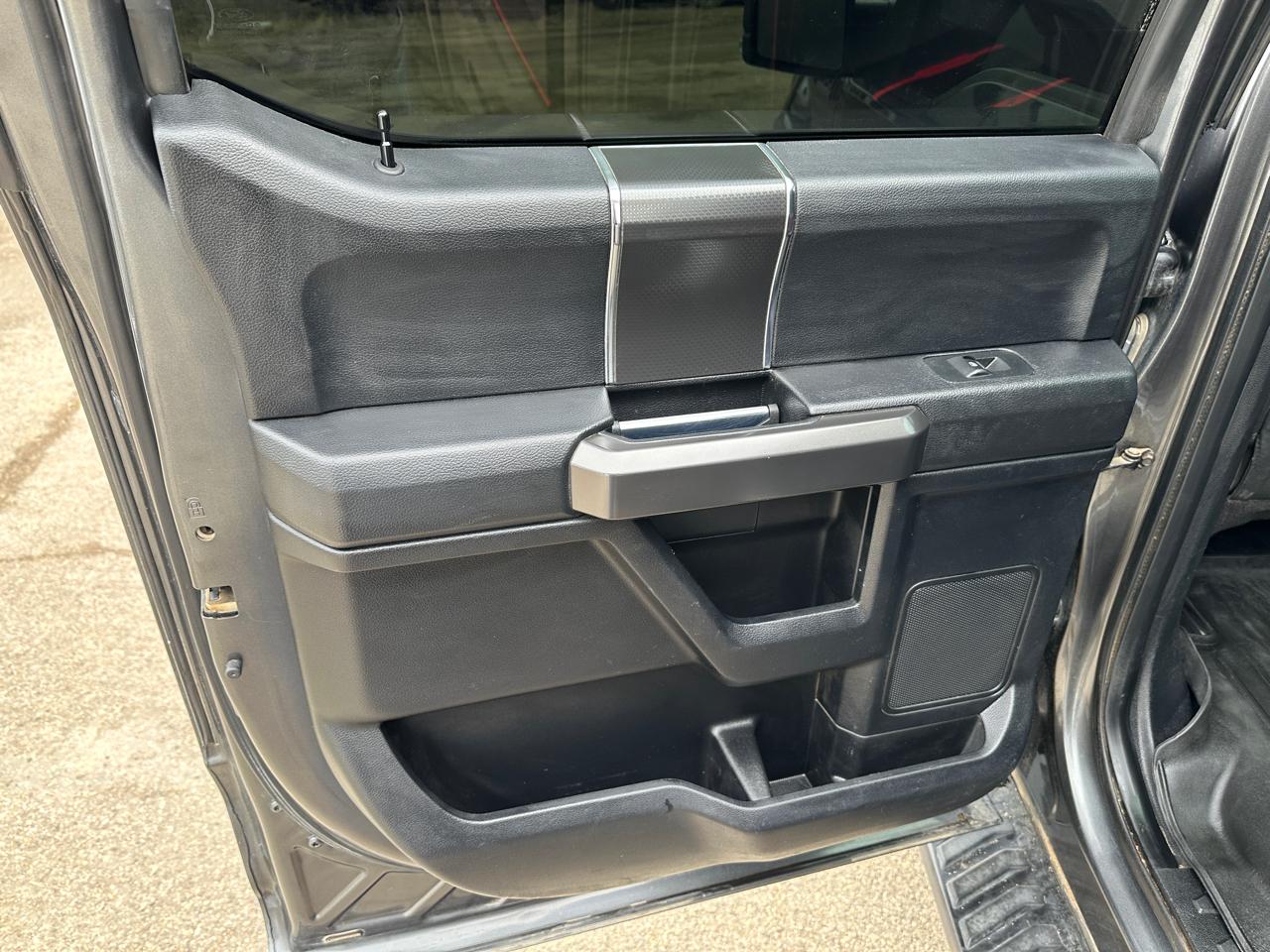 Ford F-150 4WD SuperCrew 157" FX4 2016