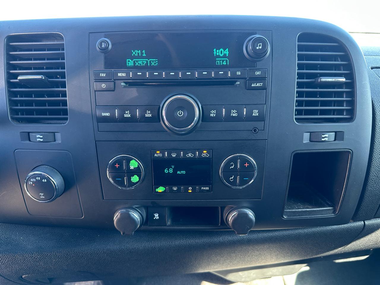 Chevrolet Silverado 1500 1LT Crew Cab 4WD 2008