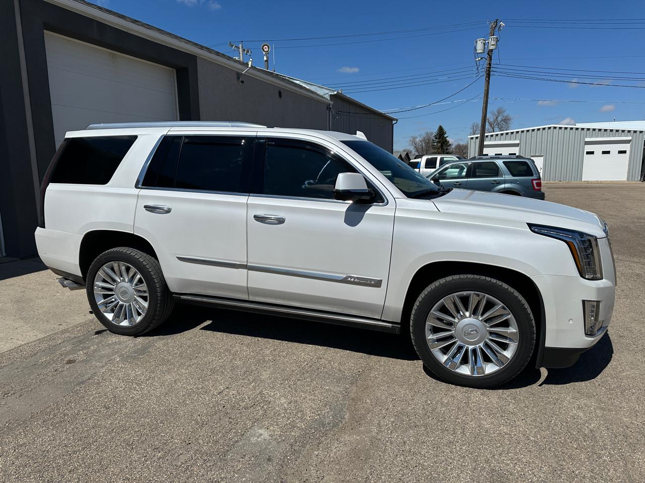 Cadillac Escalade Platinum 4WD 2018