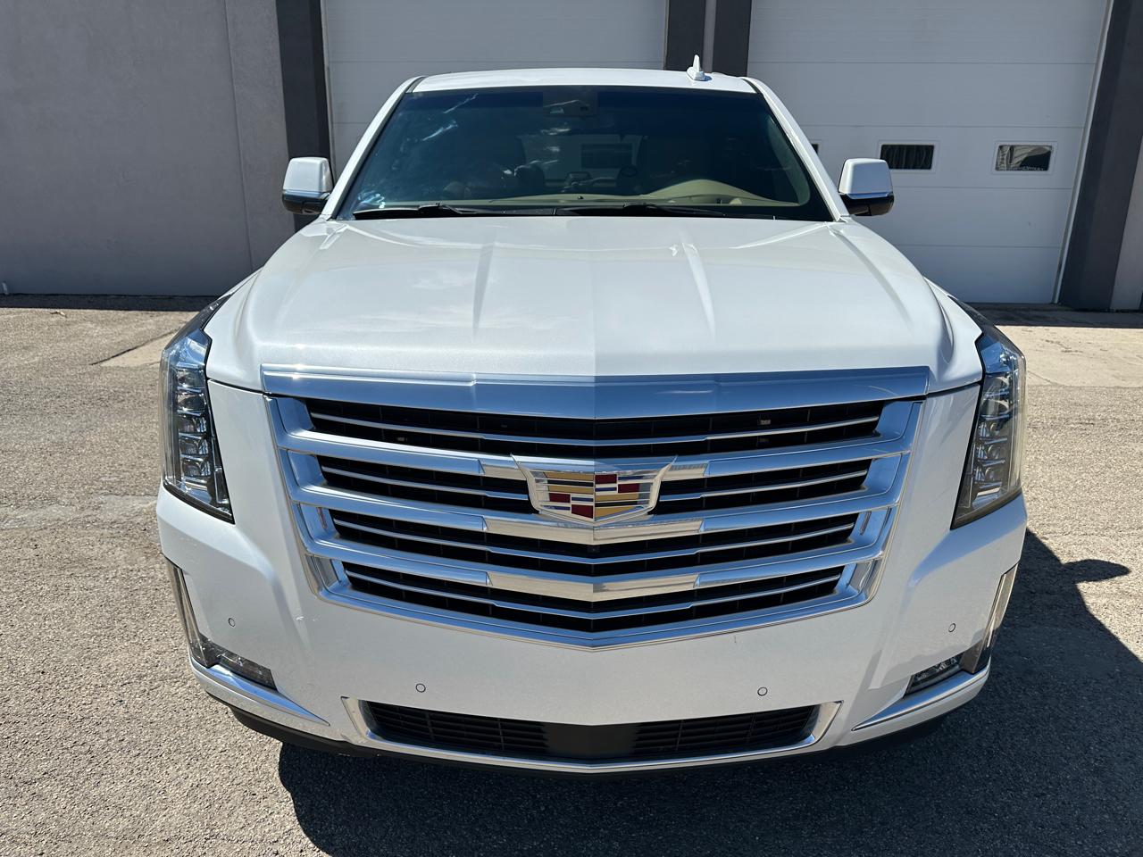 Cadillac Escalade Platinum 4WD 2018