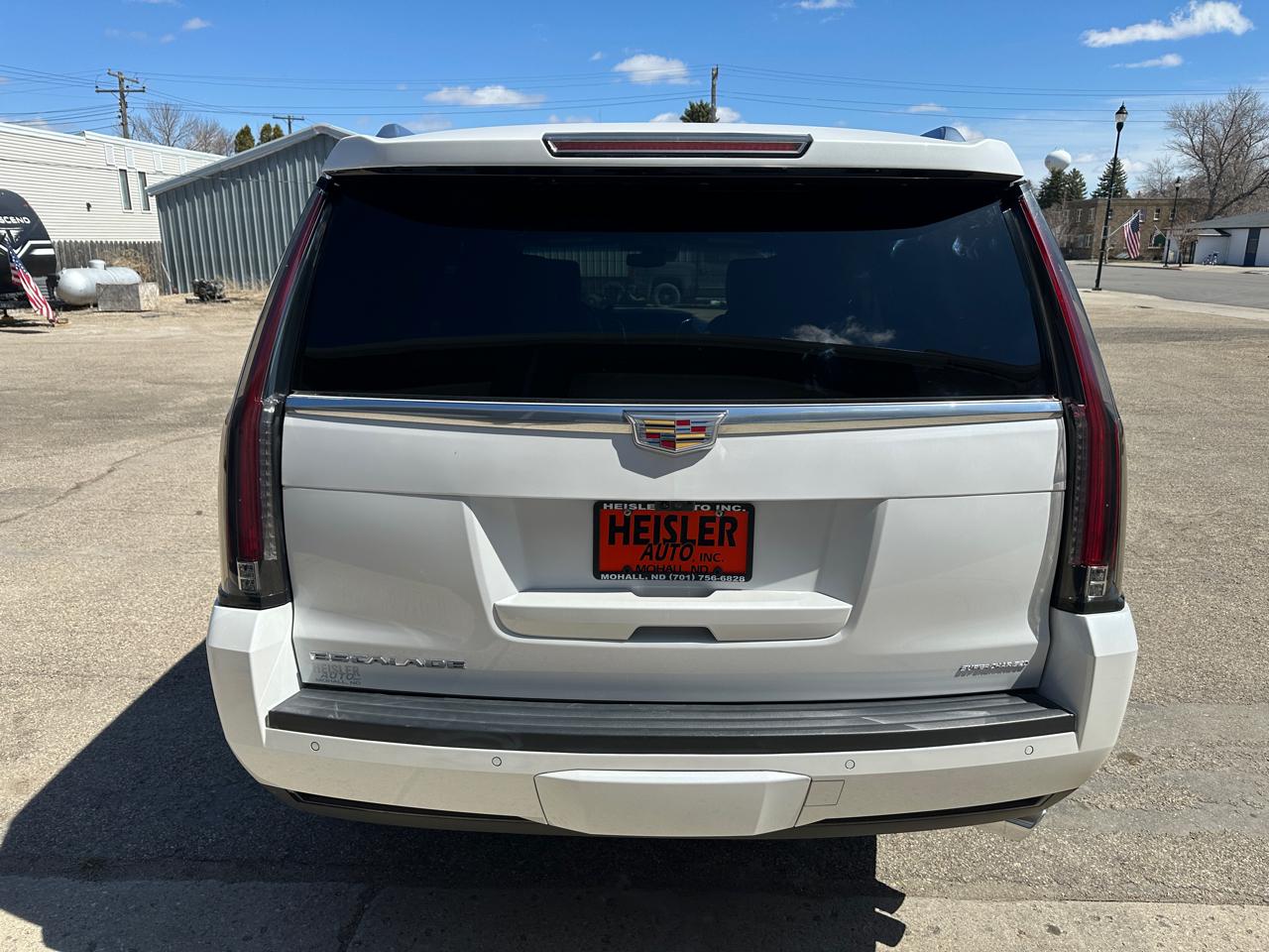 Cadillac Escalade Platinum 4WD 2018