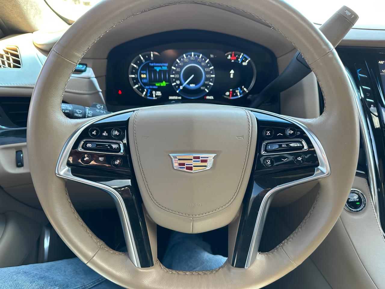 Cadillac Escalade Platinum 4WD 2018