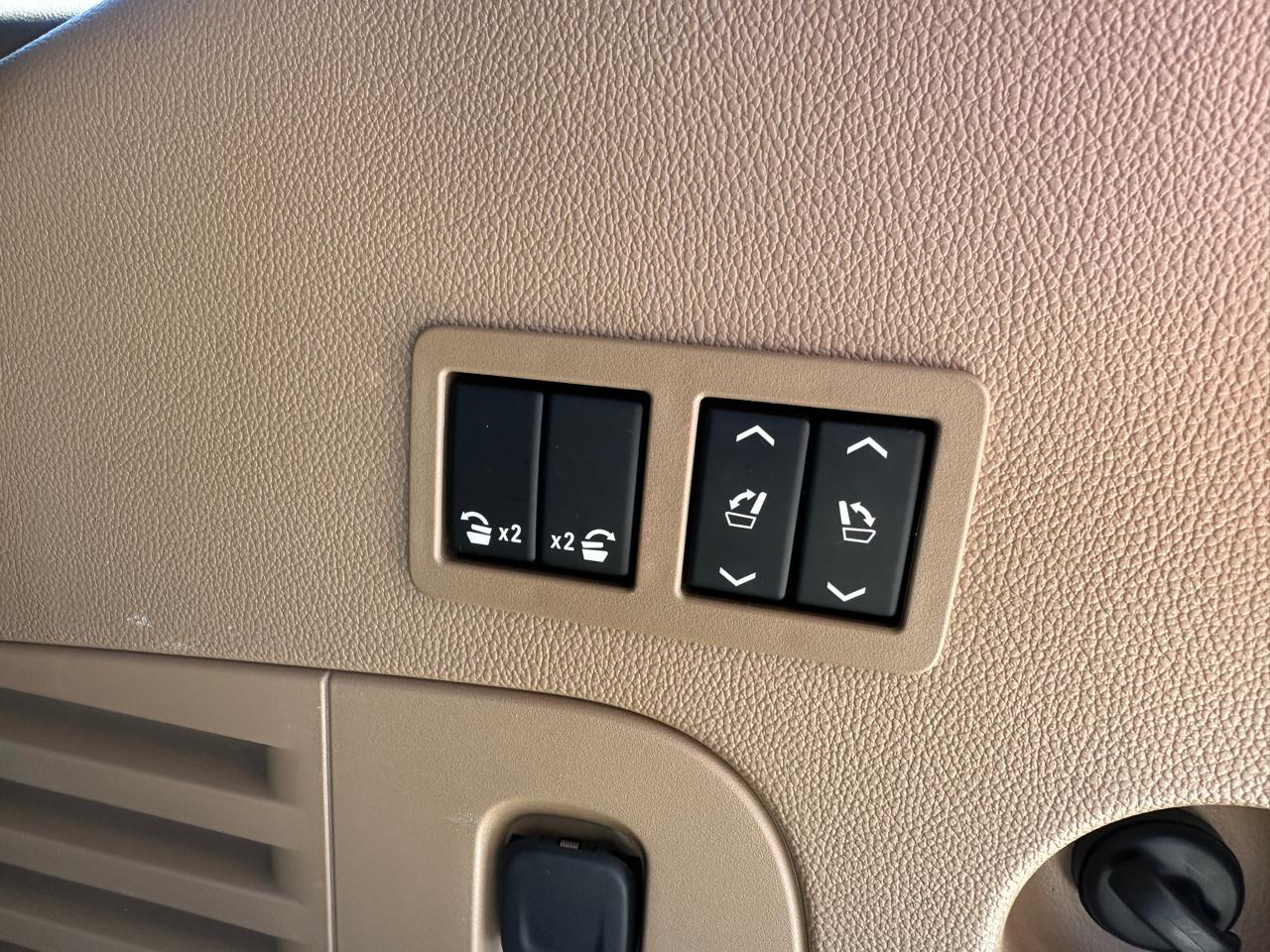 Cadillac Escalade Platinum 4WD 2018