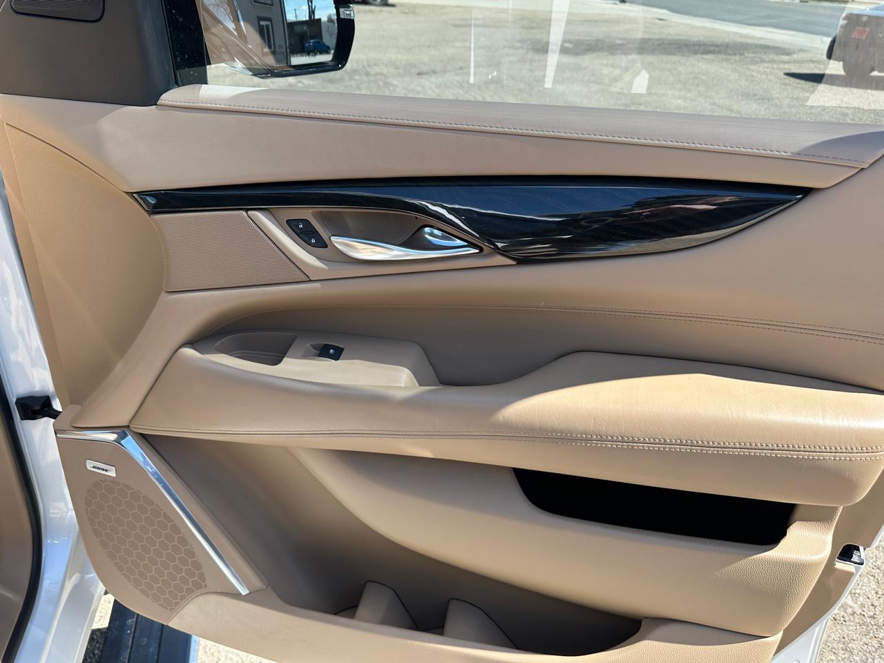 Cadillac Escalade Platinum 4WD 2018