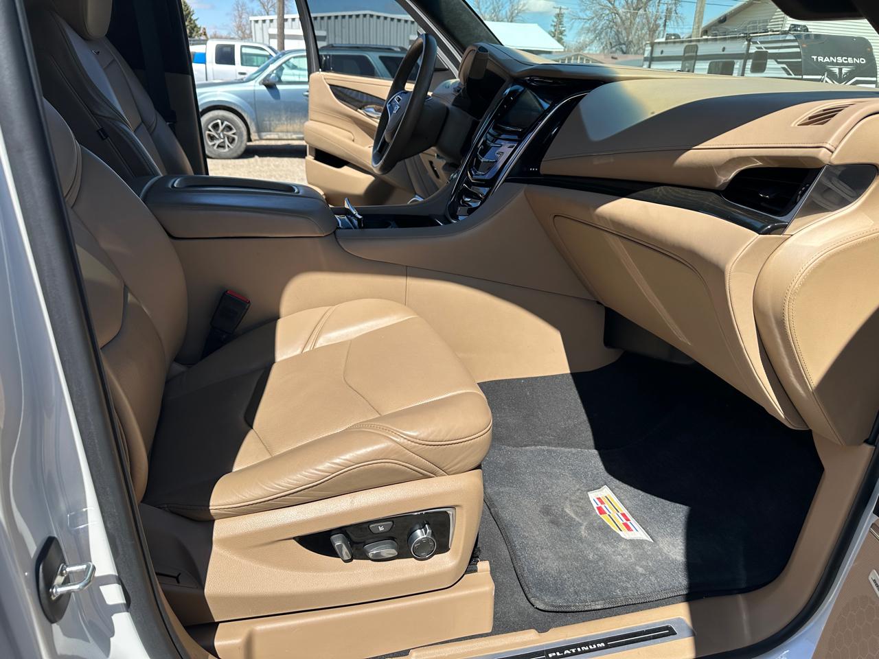 Cadillac Escalade Platinum 4WD 2018