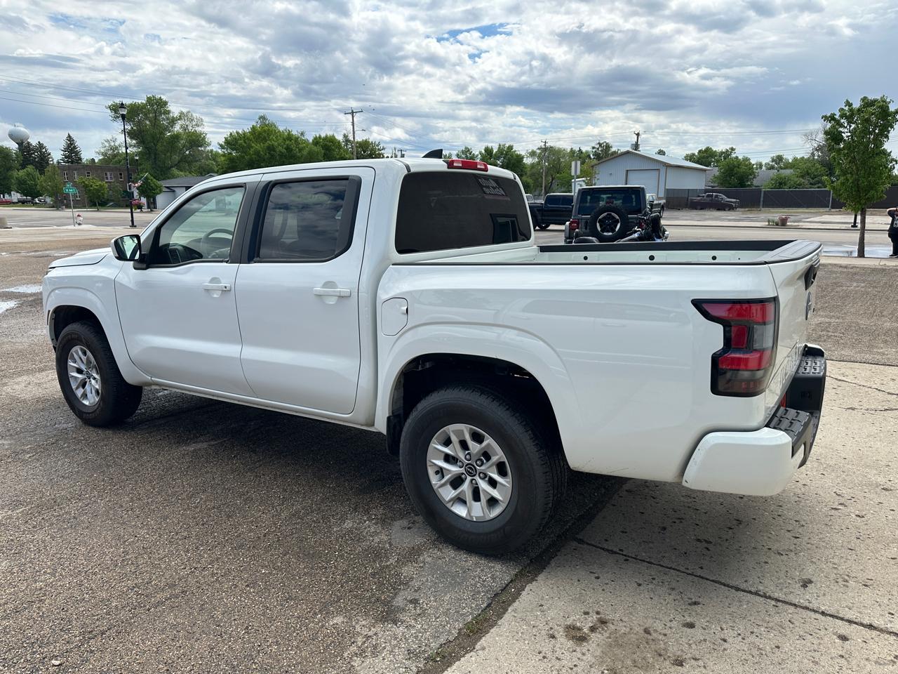 Nissan Frontier S Crew Cab 4WD 2024