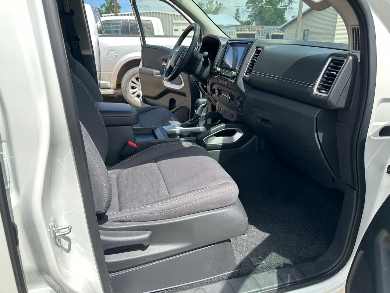Nissan Frontier S Crew Cab 4WD 2024