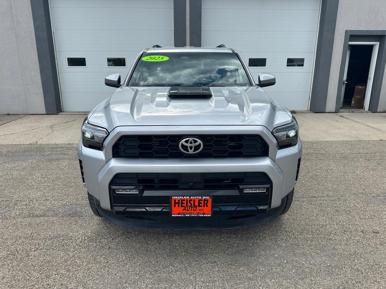 Toyota 4Runner TRD Sport 4WD 2025