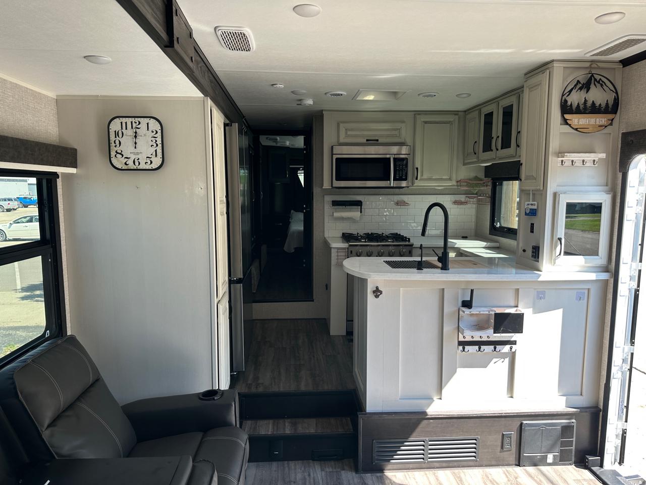 Jayco Seismic  2023
