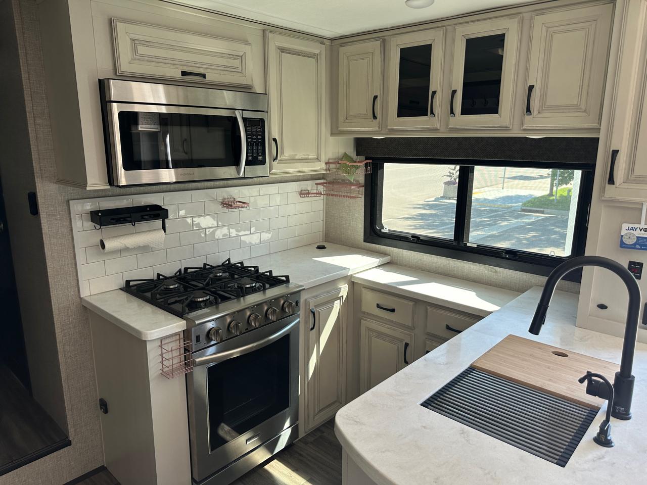 Jayco Seismic  2023