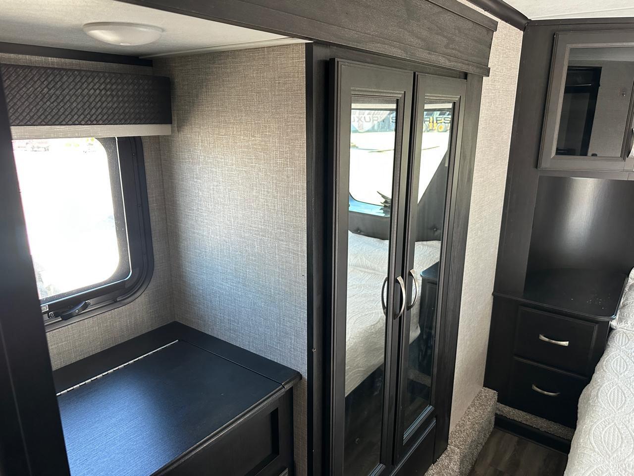 Jayco Seismic  2023