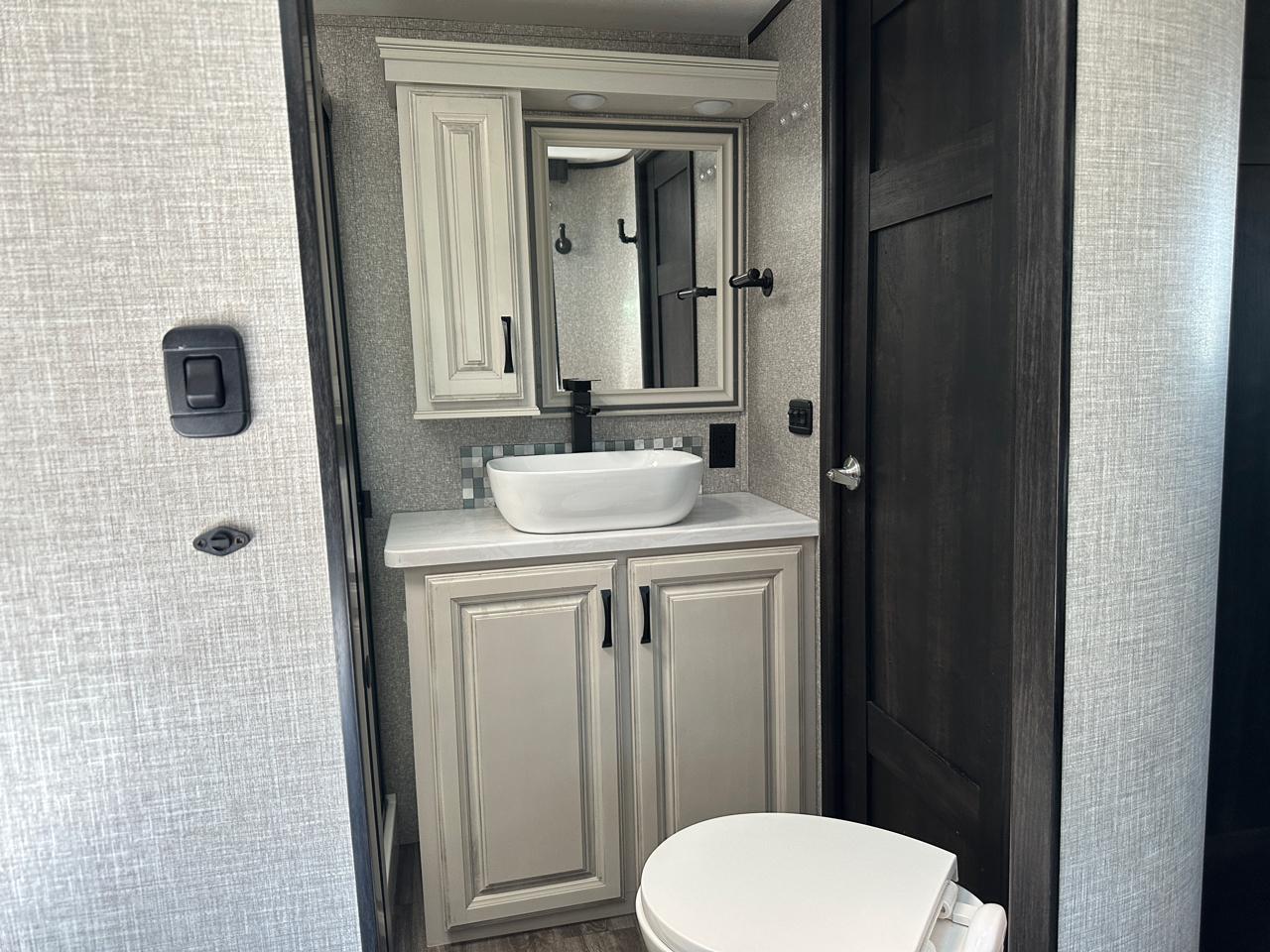 Jayco Seismic  2023