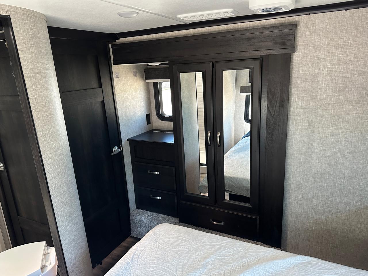 Jayco Seismic  2023