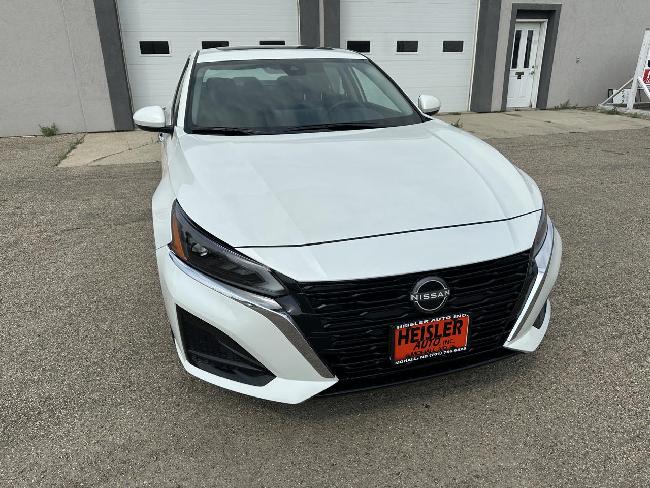 Nissan Altima 2.5 SV AWD 2025